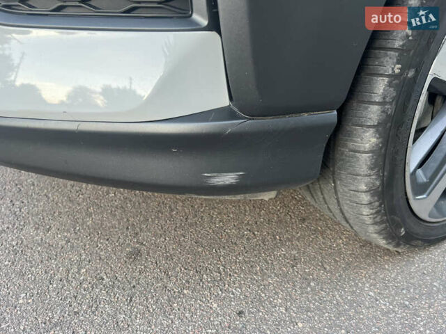 Білий Хендай Kona, об'ємом двигуна 1.59 л та пробігом 22 тис. км за 18500 $, фото 9 на Automoto.ua