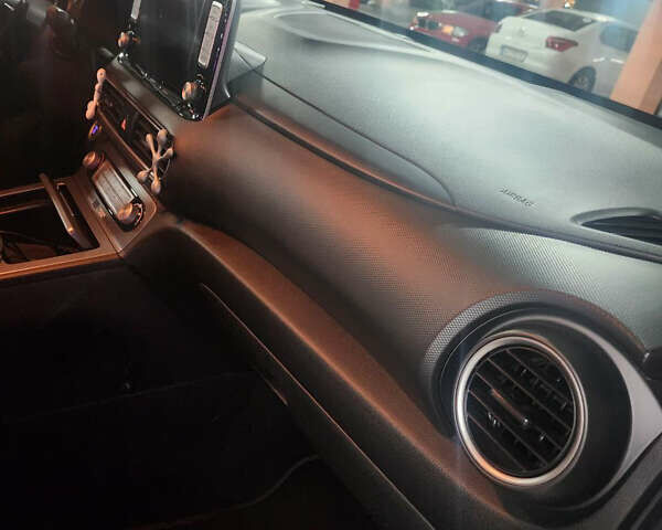 Белый Хендай Kona, объемом двигателя 0 л и пробегом 109 тыс. км за 17900 $, фото 35 на Automoto.ua