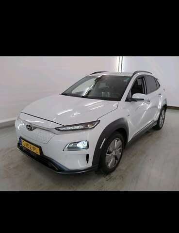 Білий Хендай Kona, об'ємом двигуна 0 л та пробігом 134 тис. км за 16850 $, фото 38 на Automoto.ua