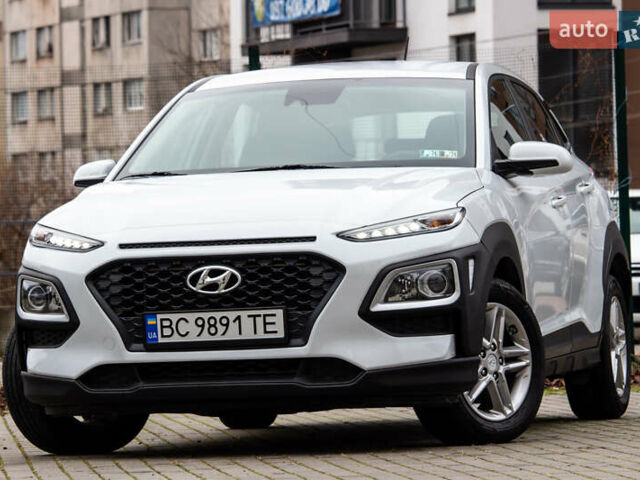 Белый Хендай Kona, объемом двигателя 2 л и пробегом 98 тыс. км за 15200 $, фото 5 на Automoto.ua