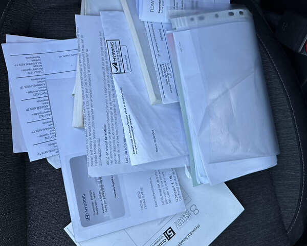 Білий Хендай Kona, об'ємом двигуна 0 л та пробігом 92 тис. км за 17200 $, фото 29 на Automoto.ua