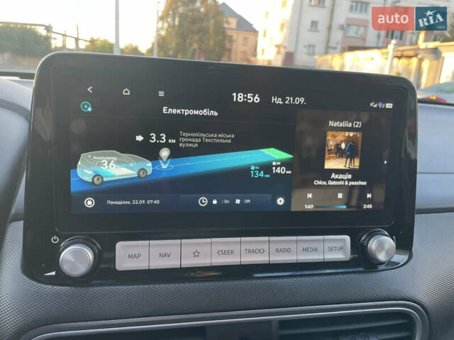 Белый Хендай Kona, объемом двигателя 0 л и пробегом 112 тыс. км за 18000 $, фото 11 на Automoto.ua