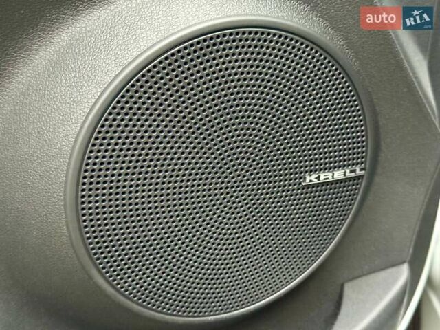 Белый Хендай Kona, объемом двигателя 0 л и пробегом 70 тыс. км за 17700 $, фото 17 на Automoto.ua