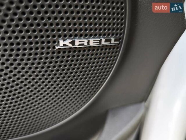 Белый Хендай Kona, объемом двигателя 0 л и пробегом 129 тыс. км за 17777 $, фото 39 на Automoto.ua