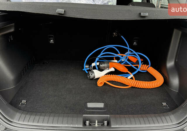 Белый Хендай Kona, объемом двигателя 0 л и пробегом 70 тыс. км за 16950 $, фото 48 на Automoto.ua