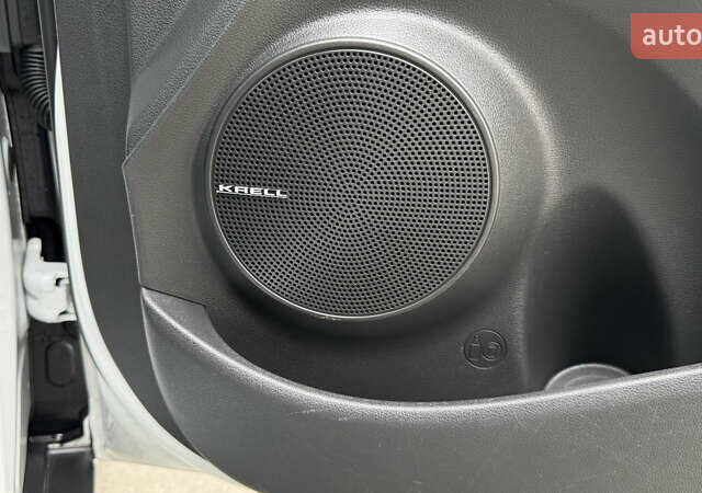 Белый Хендай Kona, объемом двигателя 0 л и пробегом 70 тыс. км за 16950 $, фото 56 на Automoto.ua