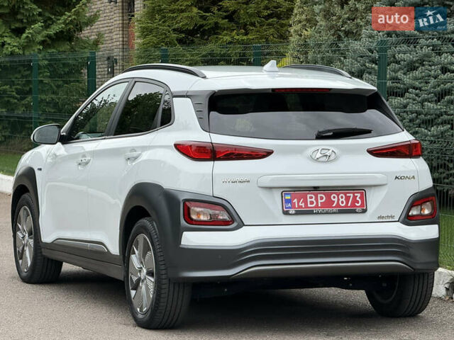 Білий Хендай Kona, об'ємом двигуна 0 л та пробігом 95 тис. км за 18150 $, фото 33 на Automoto.ua