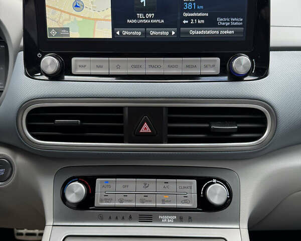 Білий Хендай Kona, об'ємом двигуна 0 л та пробігом 125 тис. км за 16999 $, фото 24 на Automoto.ua