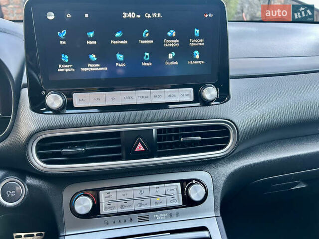 Белый Хендай Kona, объемом двигателя 0 л и пробегом 109 тыс. км за 16396 $, фото 13 на Automoto.ua