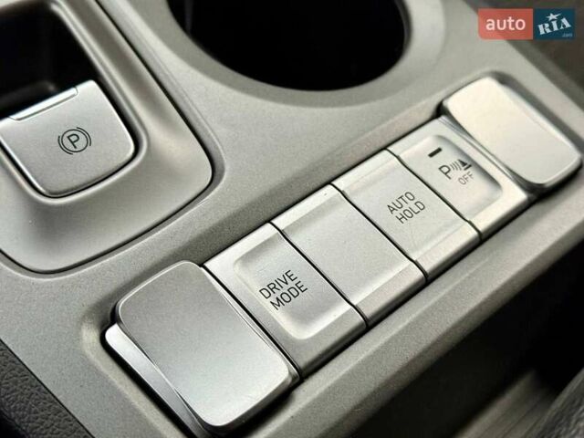 Белый Хендай Kona, объемом двигателя 0 л и пробегом 70 тыс. км за 17700 $, фото 34 на Automoto.ua