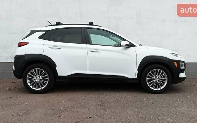 Білий Хендай Kona, об'ємом двигуна 2 л та пробігом 58 тис. км за 17900 $, фото 5 на Automoto.ua
