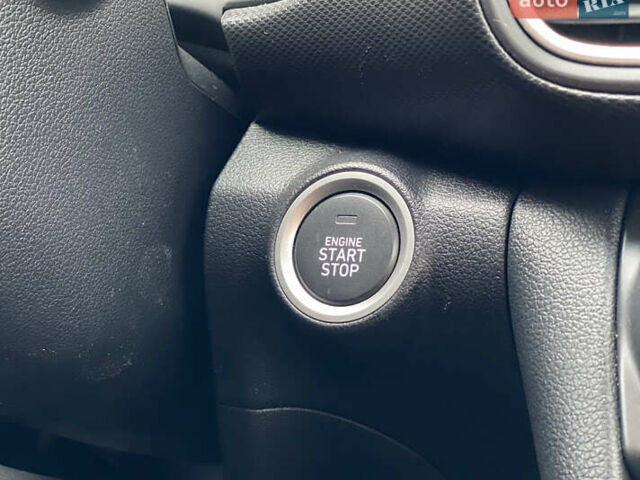 Белый Хендай Kona, объемом двигателя 1.59 л и пробегом 43 тыс. км за 20490 $, фото 27 на Automoto.ua