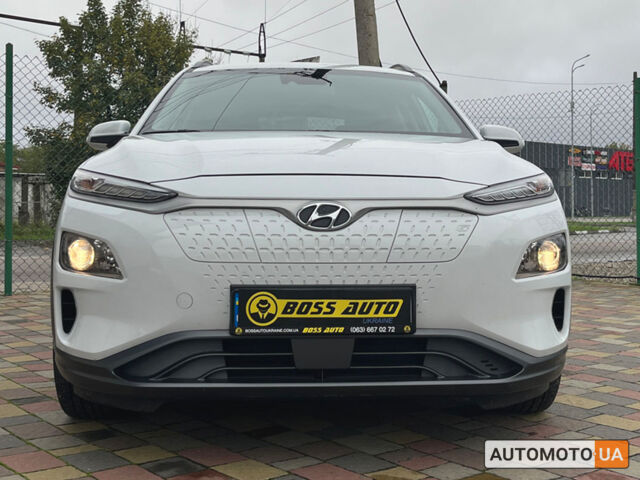 Білий Хендай Kona, об'ємом двигуна 39 л та пробігом 46 тис. км за 16999 $, фото 1 на Automoto.ua