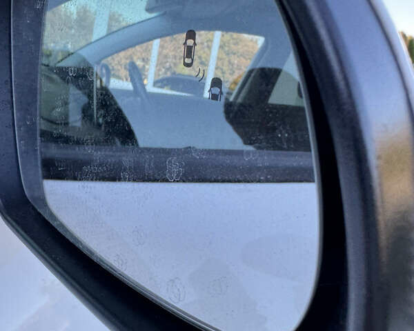 Білий Хендай Kona, об'ємом двигуна 0 л та пробігом 92 тис. км за 17200 $, фото 24 на Automoto.ua