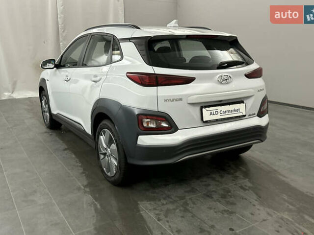 Білий Хендай Kona, об'ємом двигуна 0 л та пробігом 36 тис. км за 14710 $, фото 2 на Automoto.ua