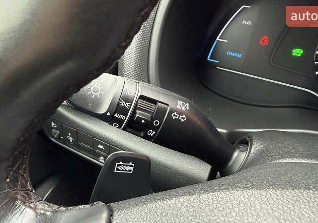 Белый Хендай Kona, объемом двигателя 0 л и пробегом 70 тыс. км за 16950 $, фото 30 на Automoto.ua