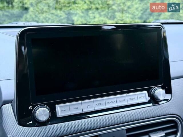 Белый Хендай Kona, объемом двигателя 0 л и пробегом 15 тыс. км за 16700 $, фото 32 на Automoto.ua