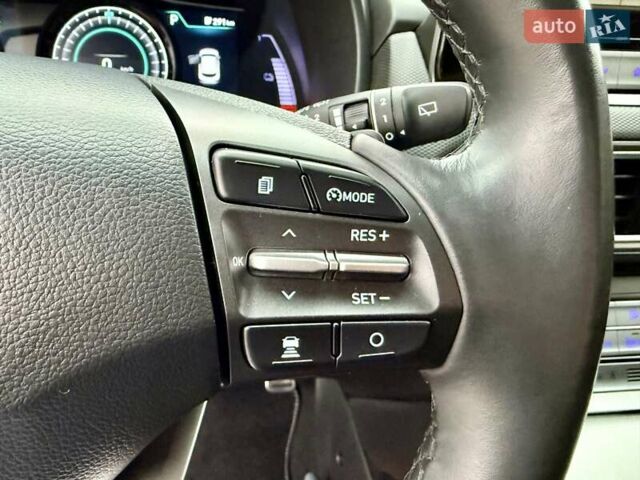 Белый Хендай Kona, объемом двигателя 0 л и пробегом 115 тыс. км за 17250 $, фото 56 на Automoto.ua