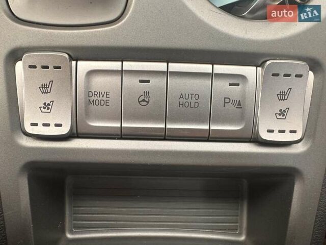 Белый Хендай Kona, объемом двигателя 0 л и пробегом 74 тыс. км за 19500 $, фото 16 на Automoto.ua