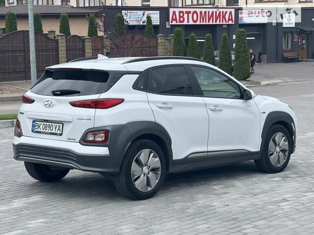 Белый Хендай Kona, объемом двигателя 0 л и пробегом 14 тыс. км за 29500 $, фото 8 на Automoto.ua