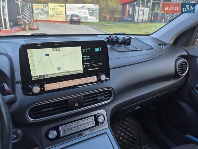 Белый Хендай Kona, объемом двигателя 0 л и пробегом 98 тыс. км за 17200 $, фото 14 на Automoto.ua