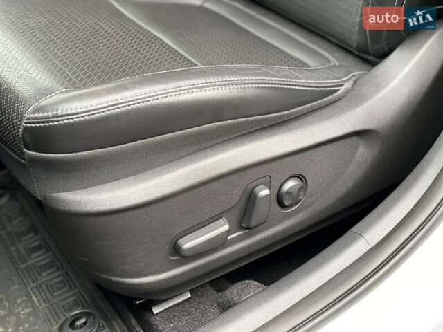 Белый Хендай Kona, объемом двигателя 1.59 л и пробегом 43 тыс. км за 20490 $, фото 25 на Automoto.ua