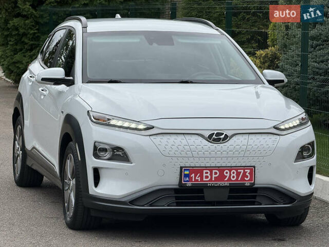 Білий Хендай Kona, об'ємом двигуна 0 л та пробігом 95 тис. км за 18150 $, фото 26 на Automoto.ua