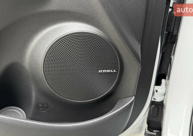 Белый Хендай Kona, объемом двигателя 0 л и пробегом 70 тыс. км за 16950 $, фото 20 на Automoto.ua