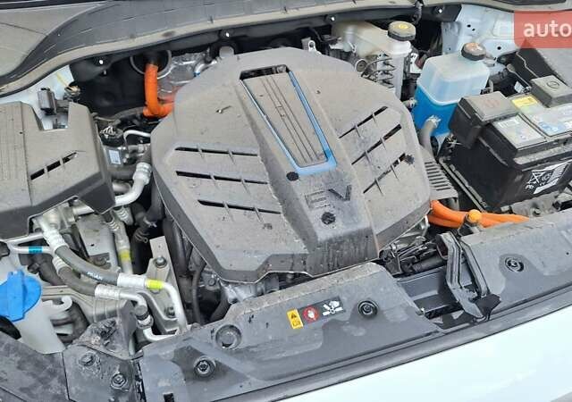 Белый Хендай Kona, объемом двигателя 0 л и пробегом 55 тыс. км за 16500 $, фото 20 на Automoto.ua