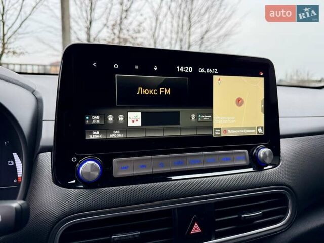 Белый Хендай Kona, объемом двигателя 0 л и пробегом 115 тыс. км за 17250 $, фото 64 на Automoto.ua