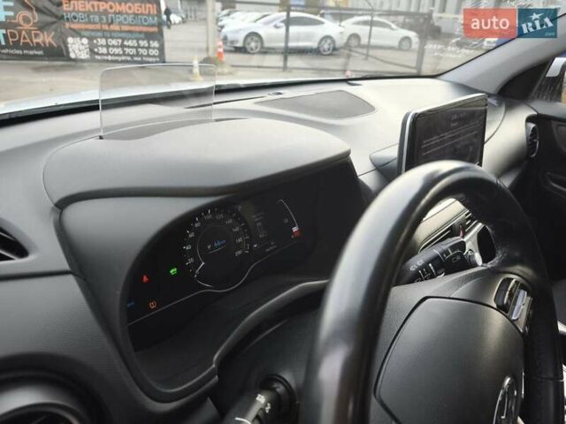 Белый Хендай Kona, объемом двигателя 0 л и пробегом 129 тыс. км за 17777 $, фото 34 на Automoto.ua