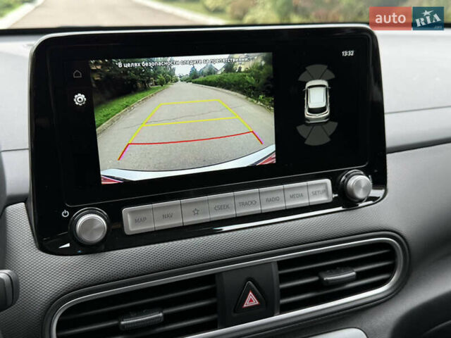 Білий Хендай Kona, об'ємом двигуна 0 л та пробігом 95 тис. км за 18150 $, фото 114 на Automoto.ua