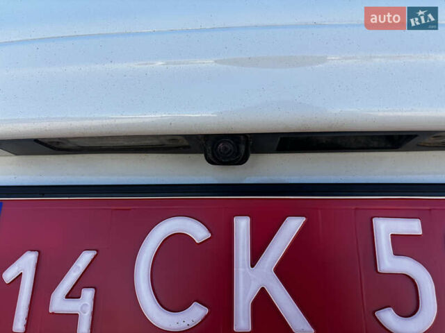 Білий Хендай Kona, об'ємом двигуна 0 л та пробігом 53 тис. км за 15900 $, фото 46 на Automoto.ua