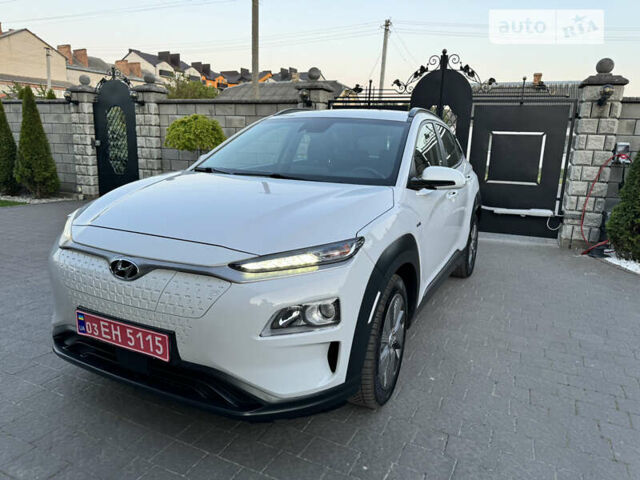 Білий Хендай Kona, об'ємом двигуна 0 л та пробігом 92 тис. км за 17200 $, фото 3 на Automoto.ua