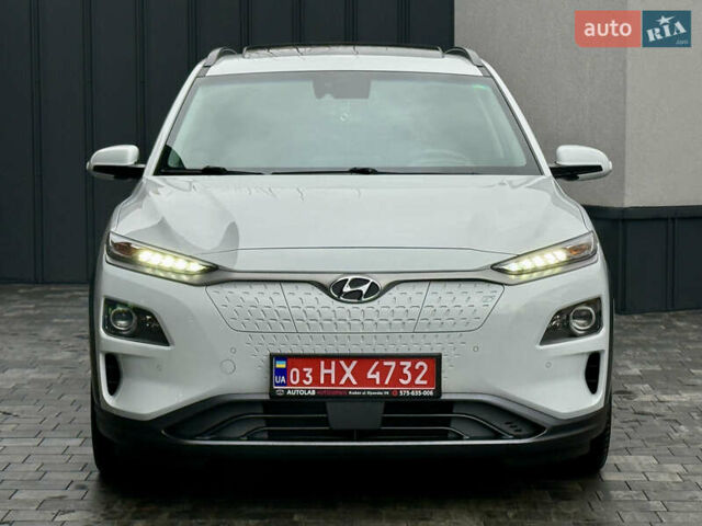 Белый Хендай Kona, объемом двигателя 0 л и пробегом 89 тыс. км за 18999 $, фото 17 на Automoto.ua