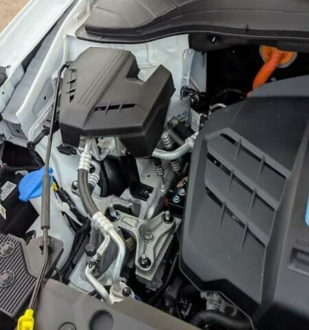 Білий Хендай Kona, об'ємом двигуна 0 л та пробігом 79 тис. км за 16950 $, фото 25 на Automoto.ua