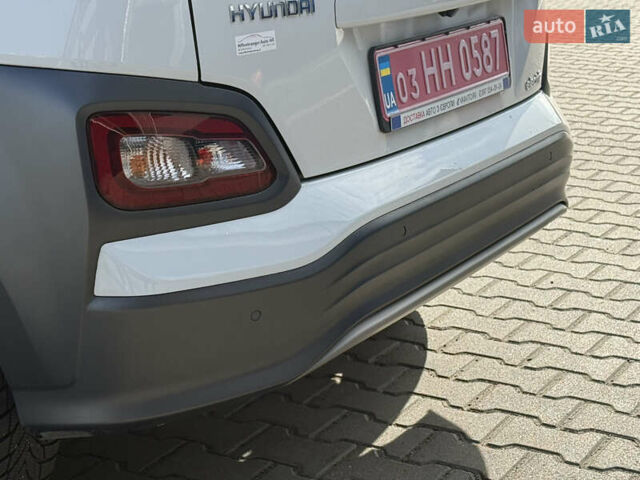 Білий Хендай Kona, об'ємом двигуна 0 л та пробігом 55 тис. км за 19950 $, фото 26 на Automoto.ua