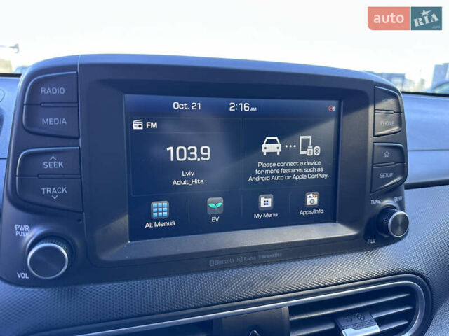 Білий Хендай Kona, об'ємом двигуна 0 л та пробігом 115 тис. км за 16800 $, фото 26 на Automoto.ua