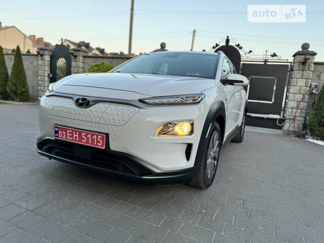 Білий Хендай Kona, об'ємом двигуна 0 л та пробігом 92 тис. км за 17200 $, фото 100 на Automoto.ua