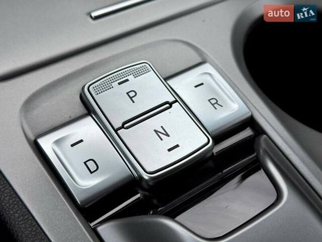 Белый Хендай Kona, объемом двигателя 0 л и пробегом 33 тыс. км за 17700 $, фото 35 на Automoto.ua