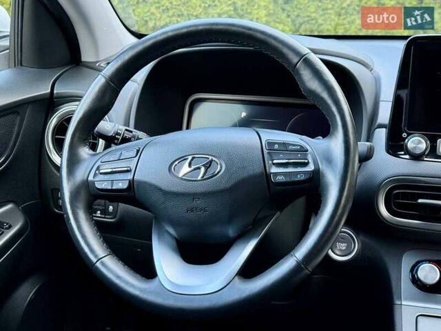 Білий Хендай Kona, об'ємом двигуна 0 л та пробігом 34 тис. км за 16999 $, фото 28 на Automoto.ua