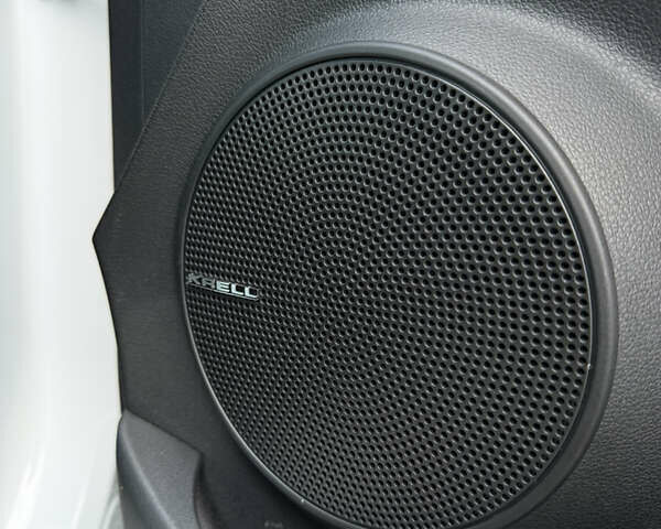 Білий Хендай Kona, об'ємом двигуна 0 л та пробігом 63 тис. км за 16499 $, фото 24 на Automoto.ua