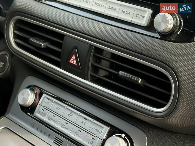 Білий Хендай Kona, об'ємом двигуна 0 л та пробігом 55 тис. км за 19950 $, фото 48 на Automoto.ua