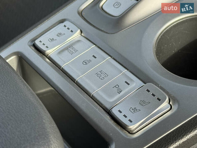 Білий Хендай Kona, об'ємом двигуна 0 л та пробігом 55 тис. км за 19950 $, фото 52 на Automoto.ua