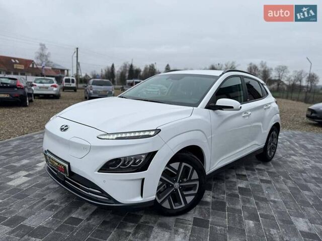 Білий Хендай Kona, об'ємом двигуна 0 л та пробігом 20 тис. км за 18699 $, фото 39 на Automoto.ua