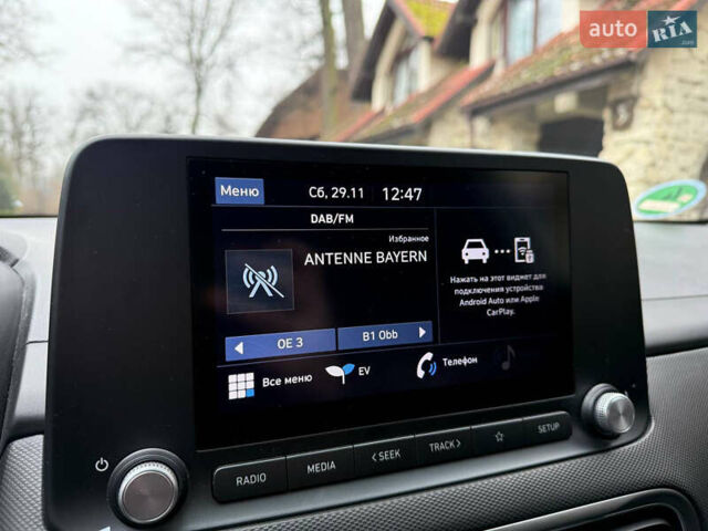 Белый Хендай Kona, объемом двигателя 0 л и пробегом 65 тыс. км за 17400 $, фото 43 на Automoto.ua