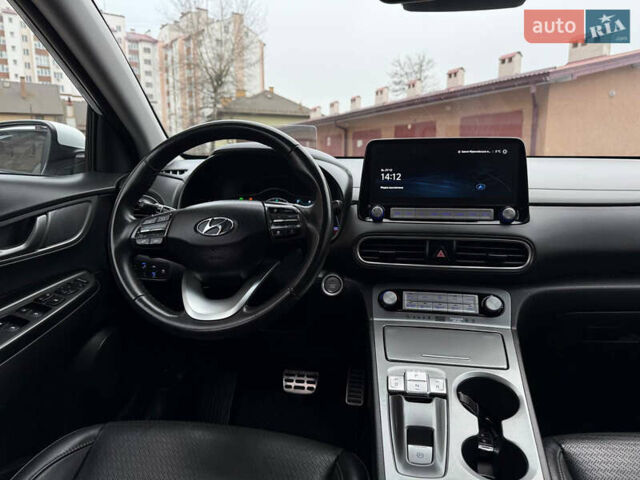 Білий Хендай Kona, об'ємом двигуна 0 л та пробігом 174 тис. км за 17800 $, фото 54 на Automoto.ua