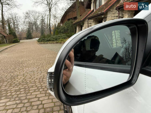 Белый Хендай Kona, объемом двигателя 0 л и пробегом 65 тыс. км за 17400 $, фото 22 на Automoto.ua