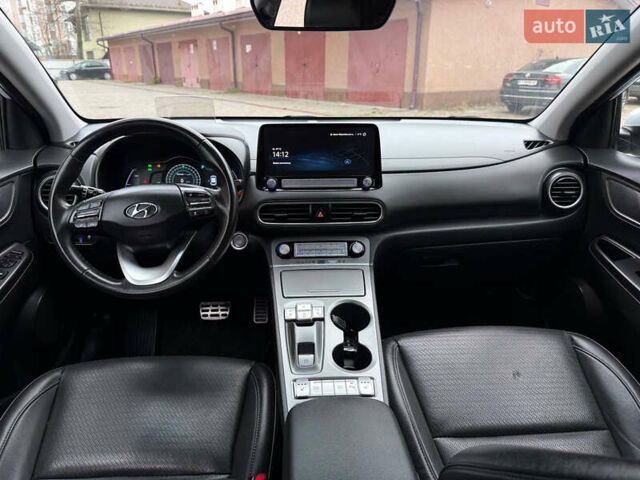 Білий Хендай Kona, об'ємом двигуна 0 л та пробігом 174 тис. км за 17800 $, фото 53 на Automoto.ua