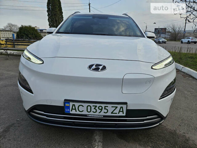 Білий Хендай Kona, об'ємом двигуна 0 л та пробігом 37 тис. км за 18899 $, фото 9 на Automoto.ua